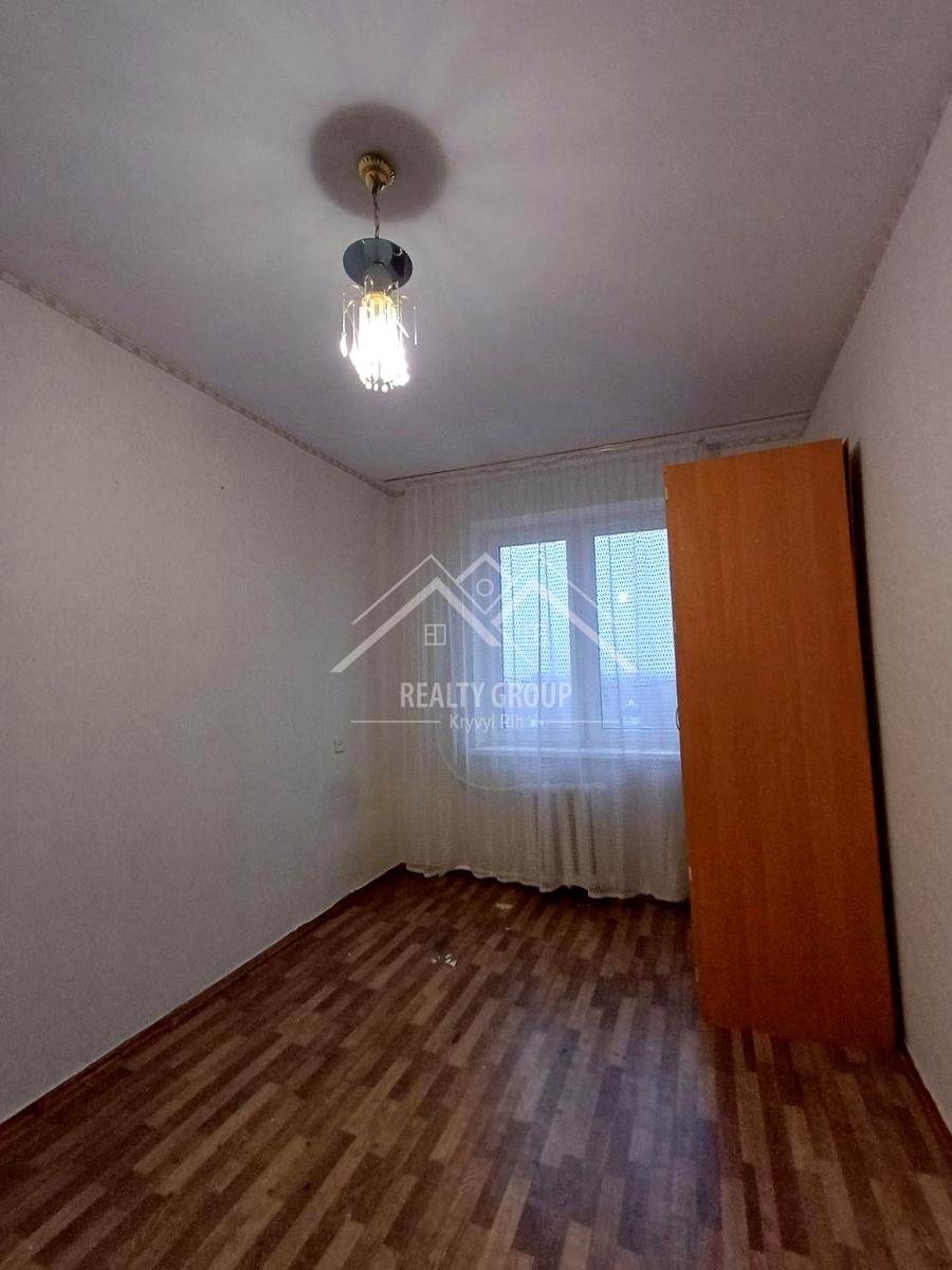 1850933267610360