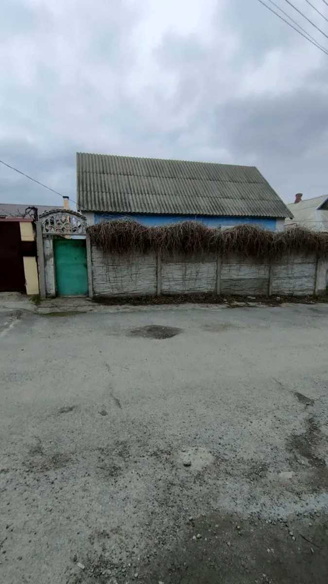 1851210055817318