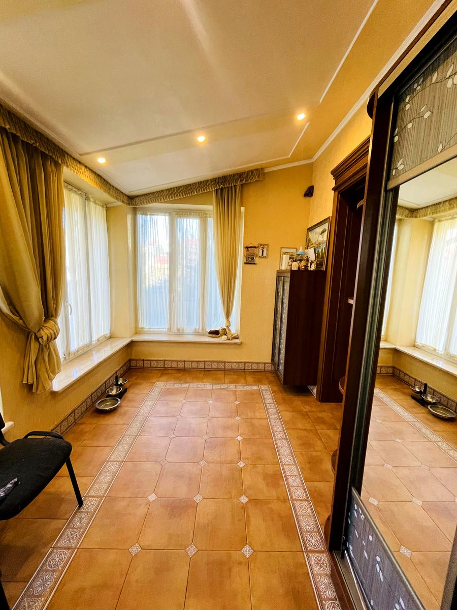 Дом по адресу ул. Салютная (площадь 290 м²) - Atlanta.ua - фото 24