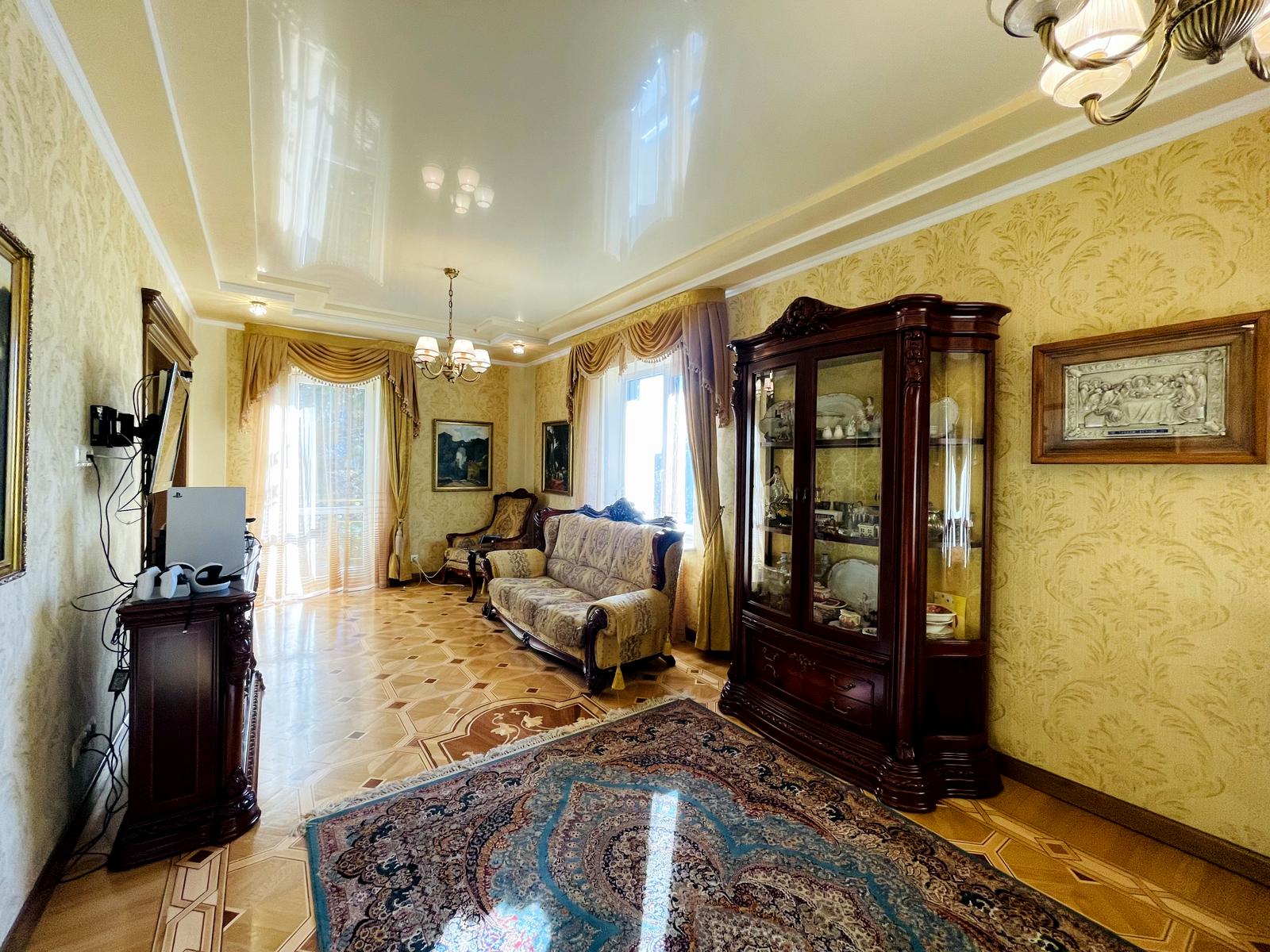 Дом по адресу ул. Салютная (площадь 290 м²) - Atlanta.ua - фото 25