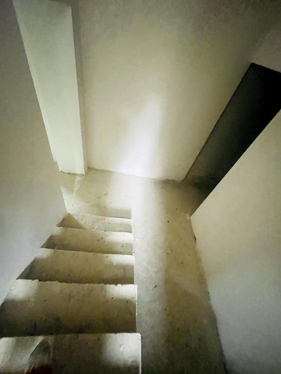 1851214628712529