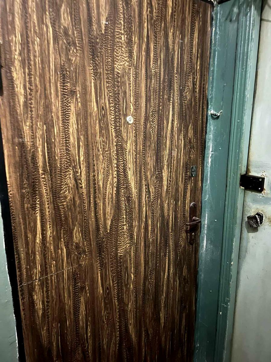 1851314848819472