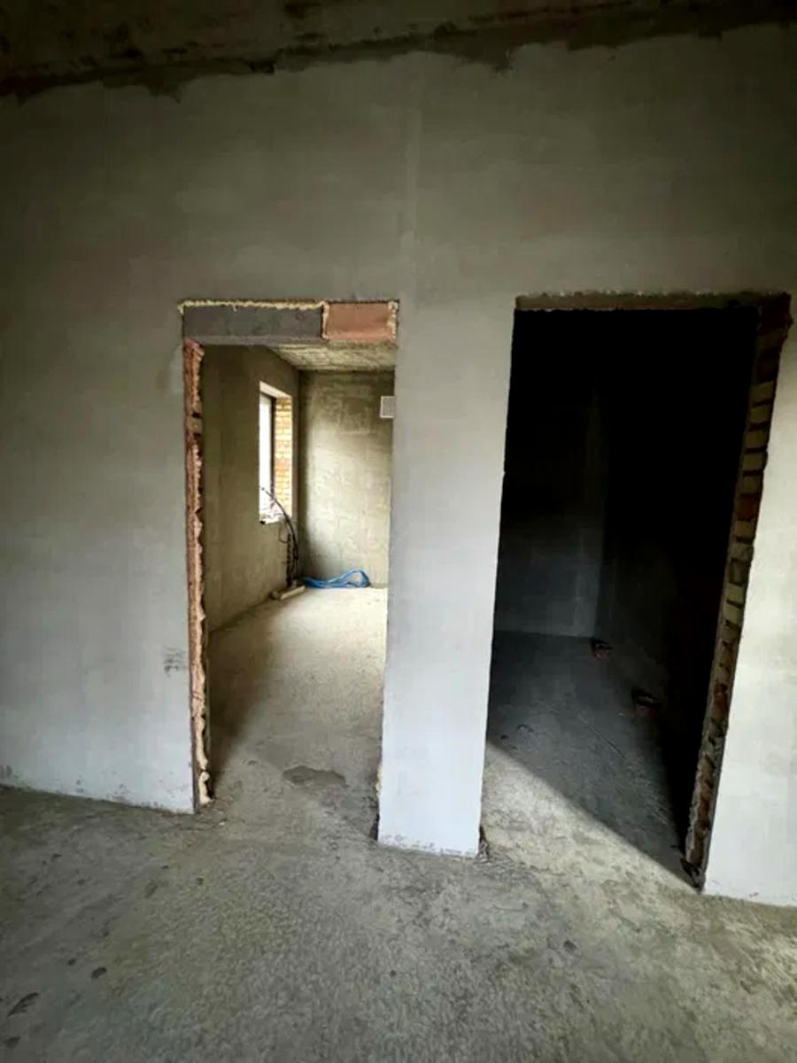 1851665117185357