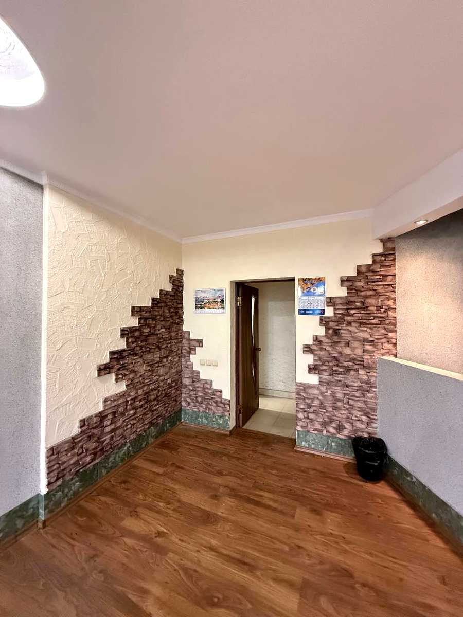 1851761939163140