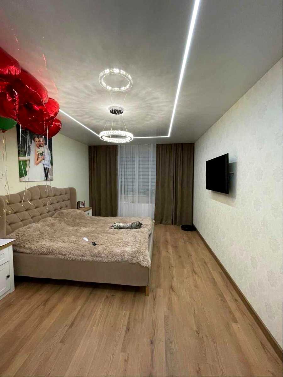 1851766616816734