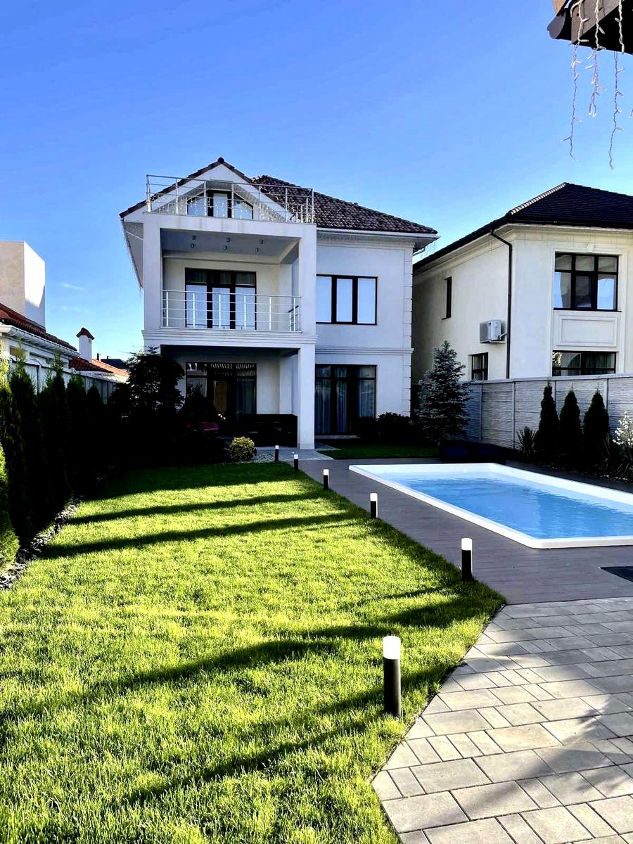 Будинок за адресою вул. Берегова (площа 340 м²) - Atlanta.ua - фото 3