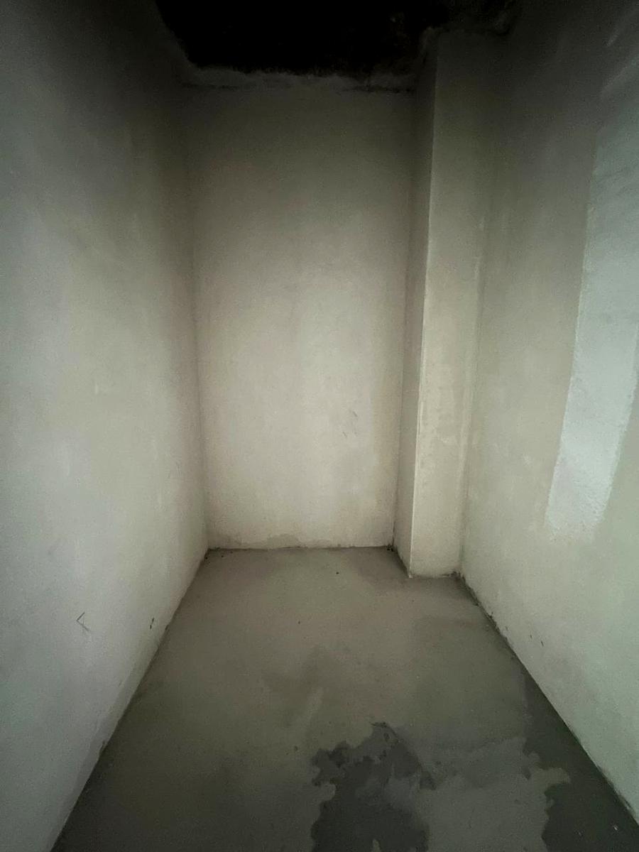 1851859437699047