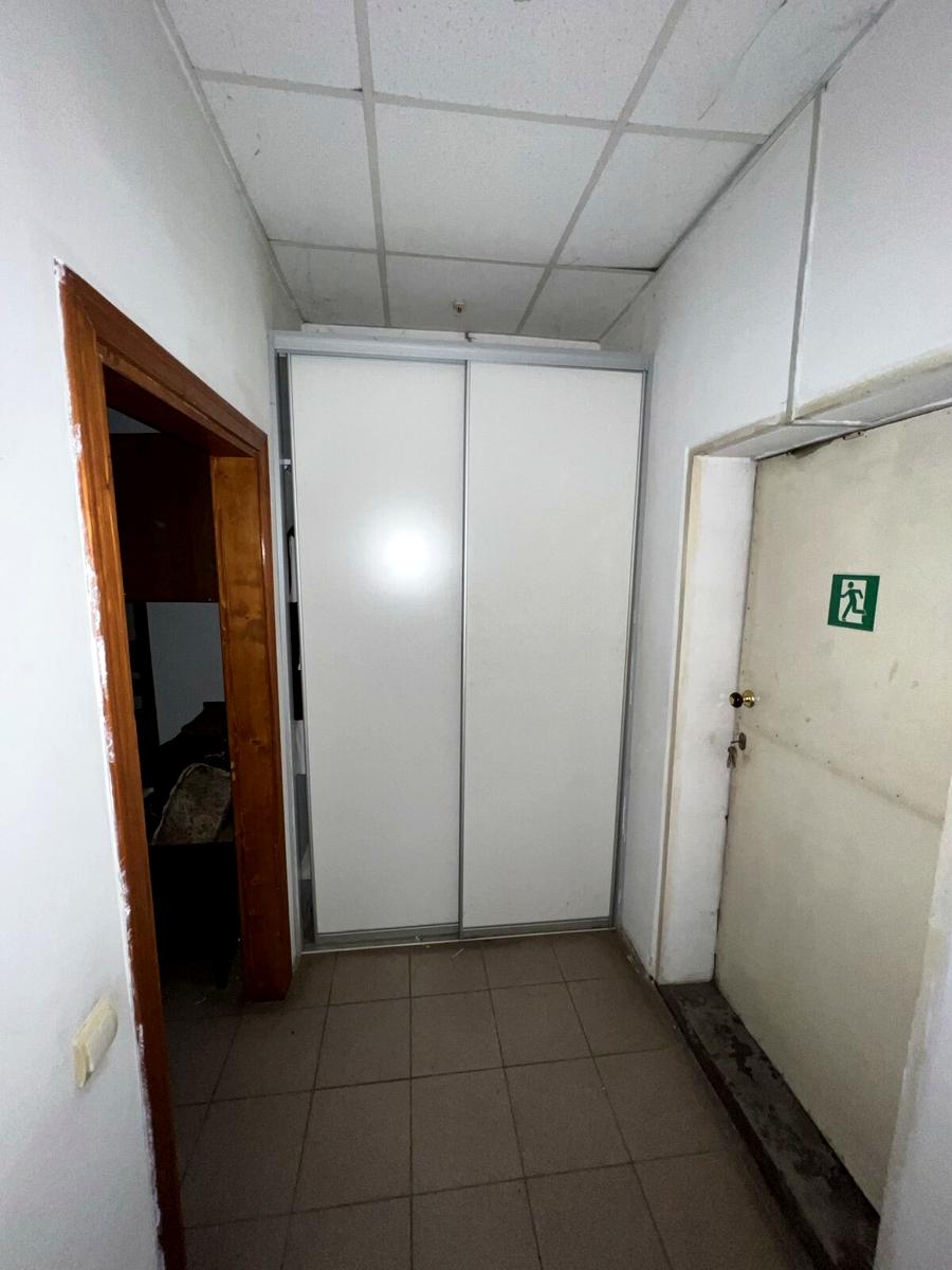 1851861042595517
