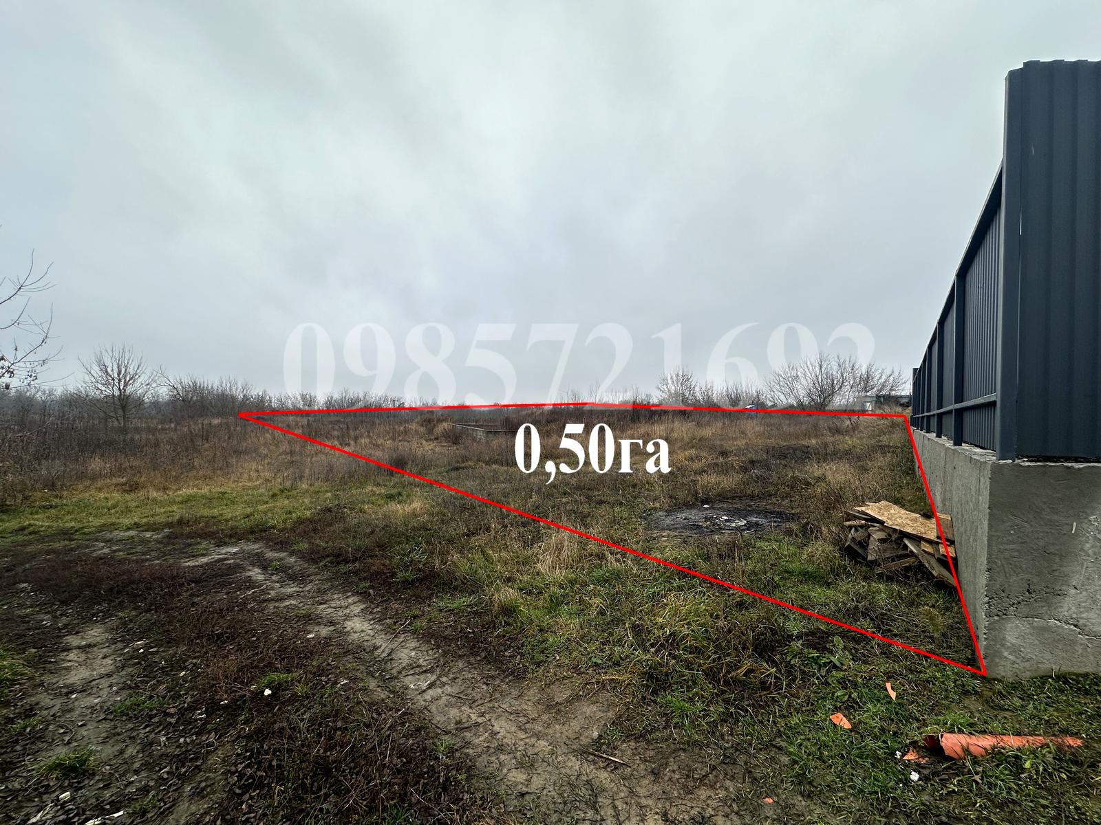 1851921383057579