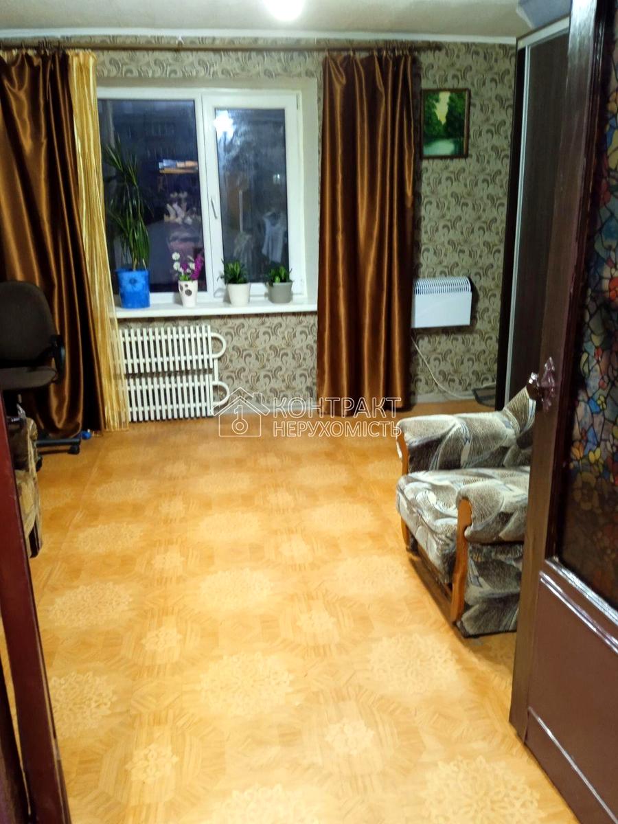 1851932482081555
