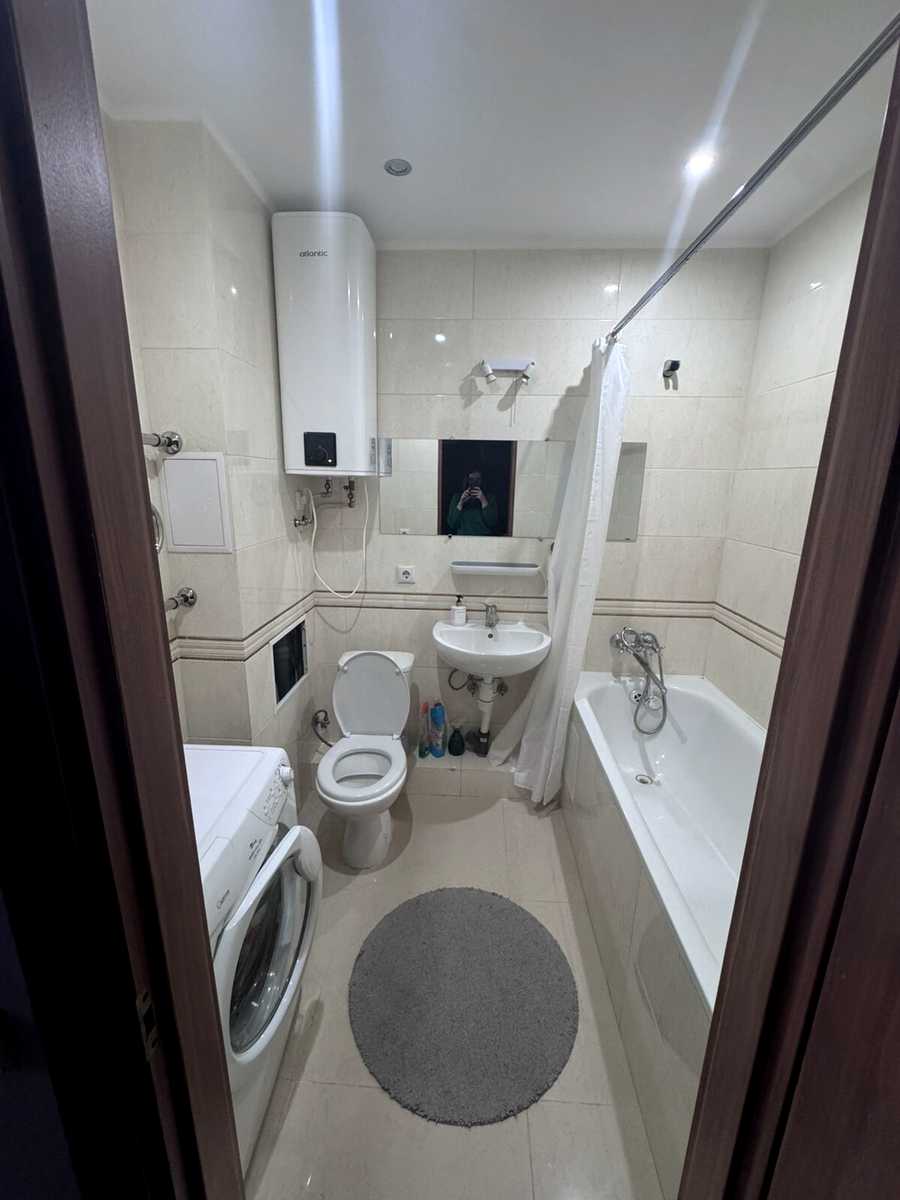 1852048740281334