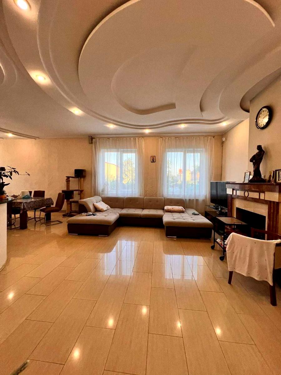 Дом по адресу ул. Ромашковая (площадь 237 м²) - Atlanta.ua - фото 2