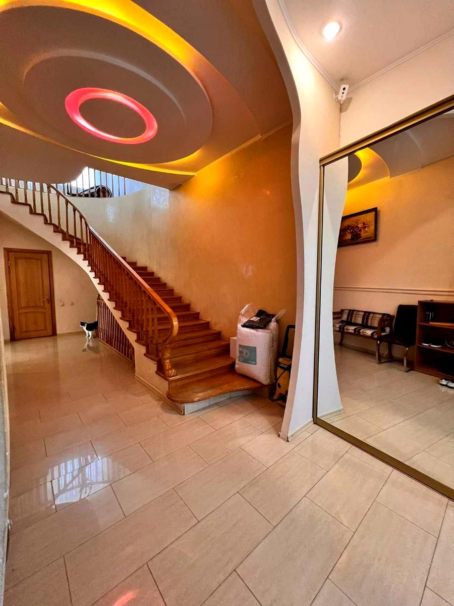 Дом по адресу ул. Ромашковая (площадь 237 м²) - Atlanta.ua - фото 5