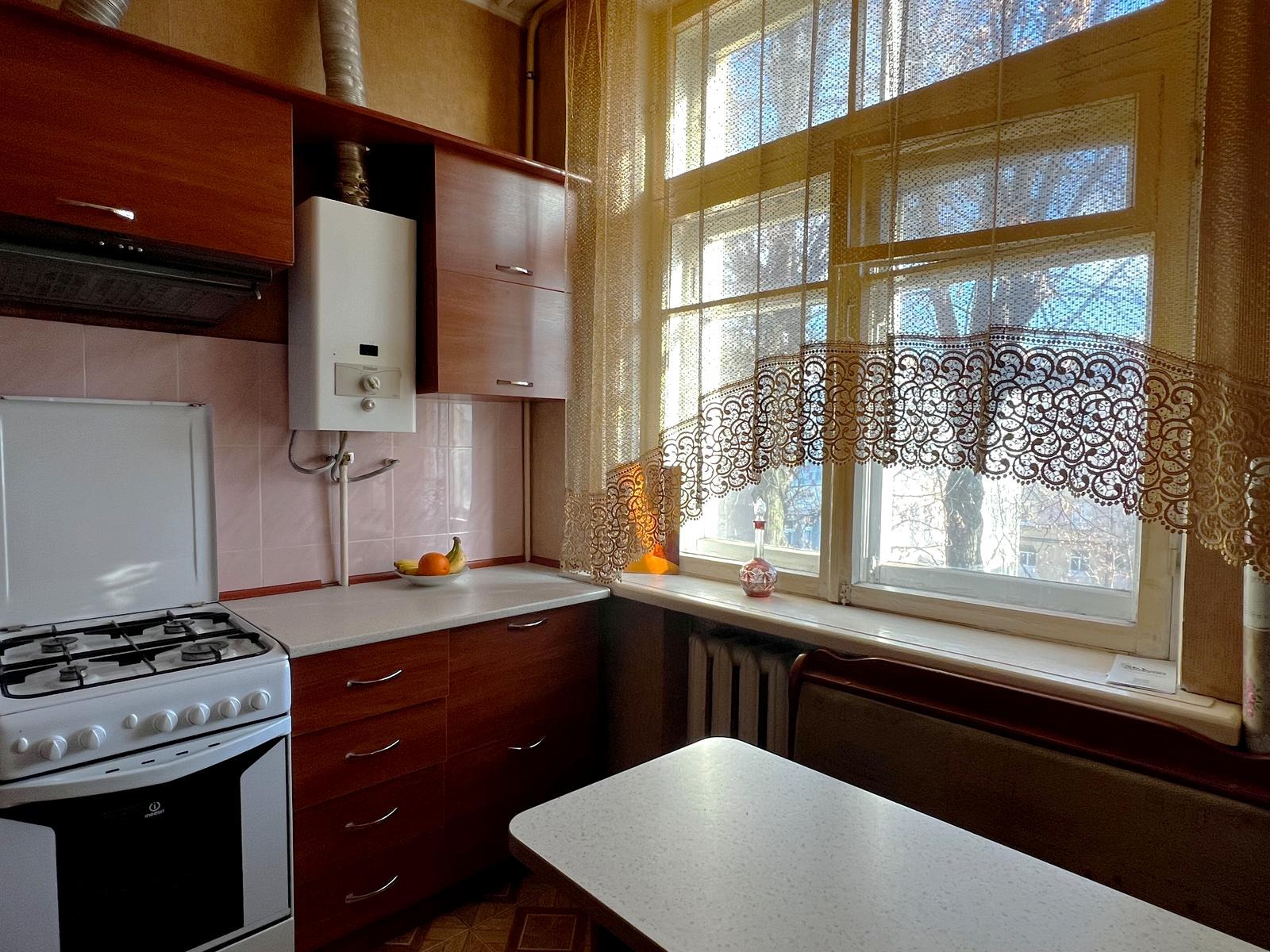 3-комнатная квартира по адресу ул. Театральная (площадь 70 м²) - Atlanta.ua - фото 6