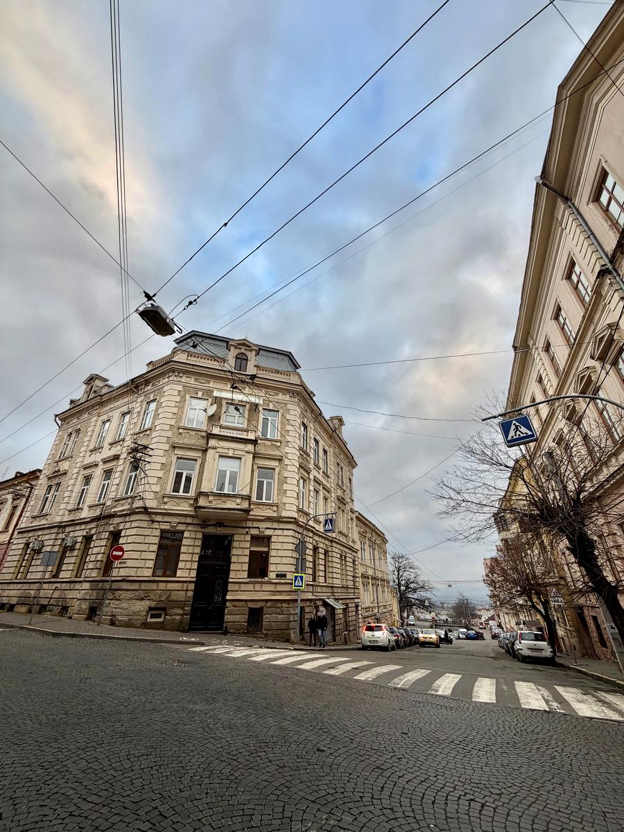1852197482404074