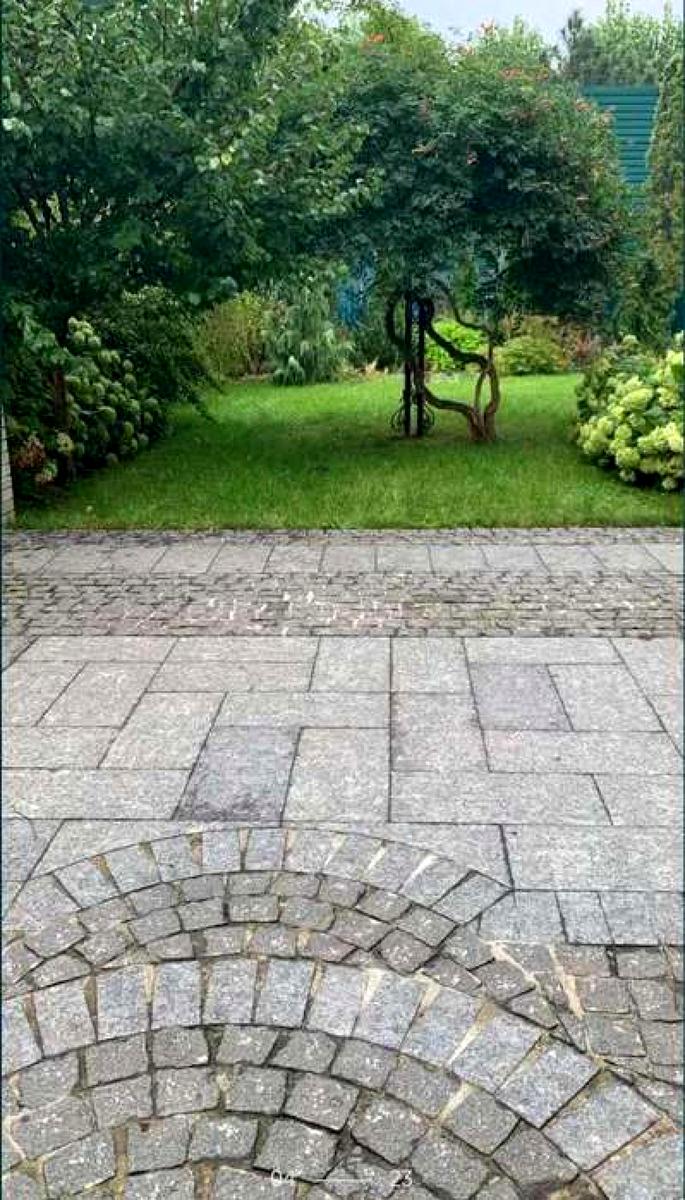 1852230687202263