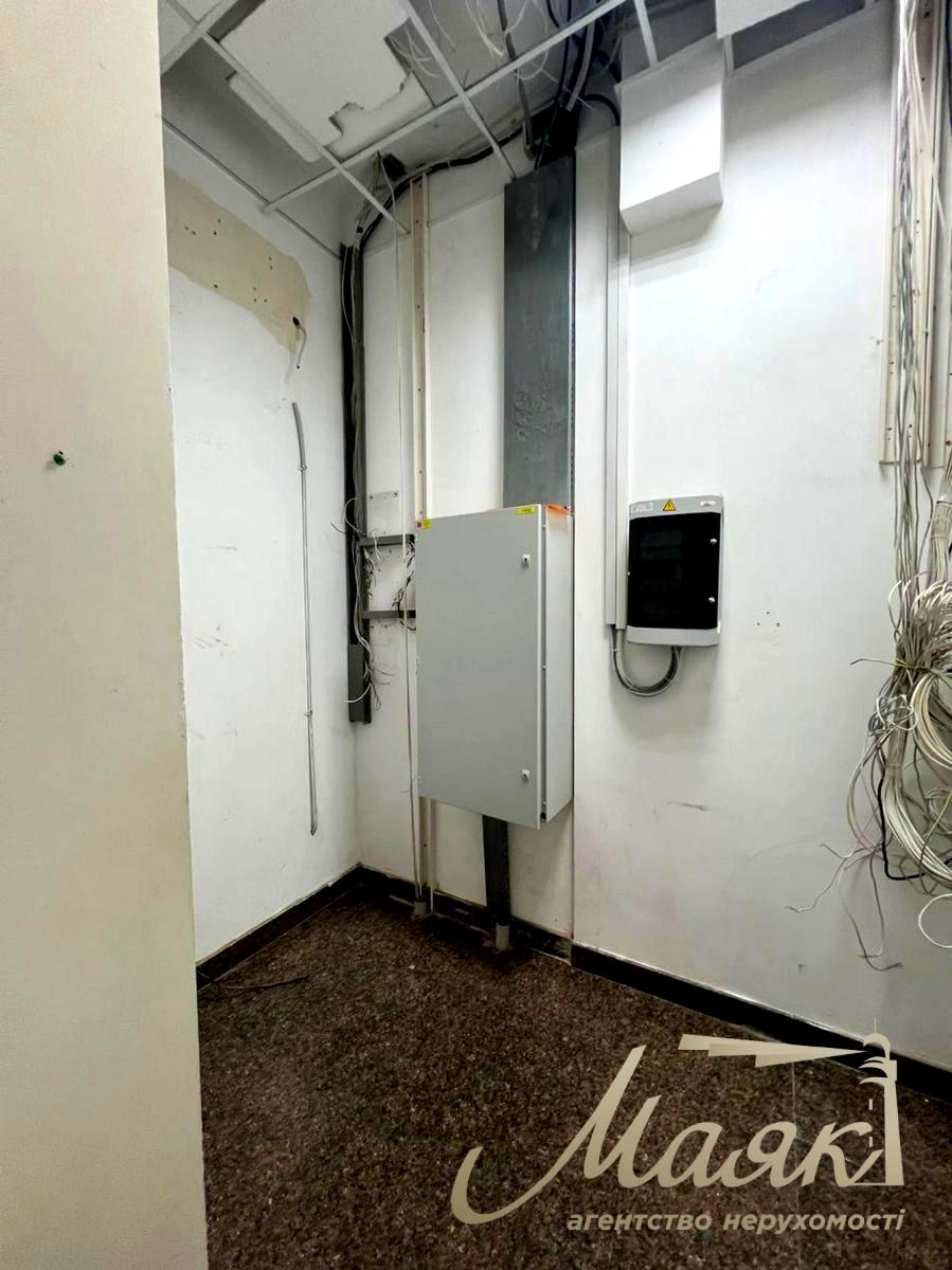 Комерційна нерухомість за адресою вул. Андрія Верхогляда (площа 235 м²) - Atlanta.ua - фото 16