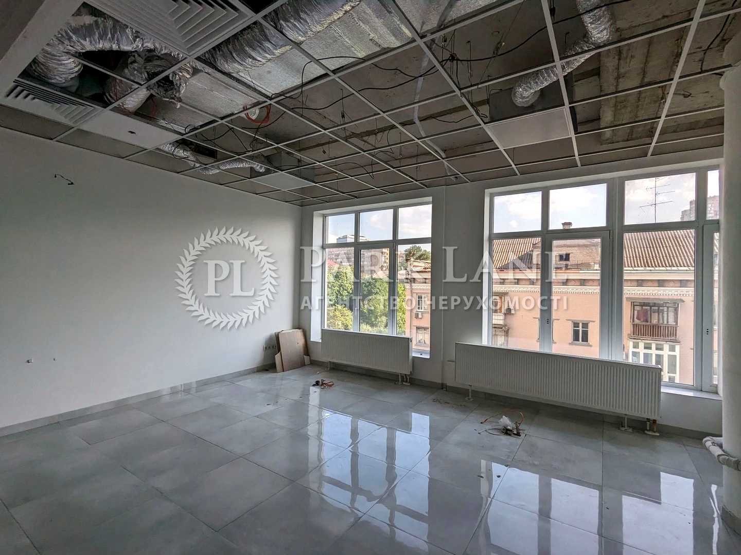 1852384911912939