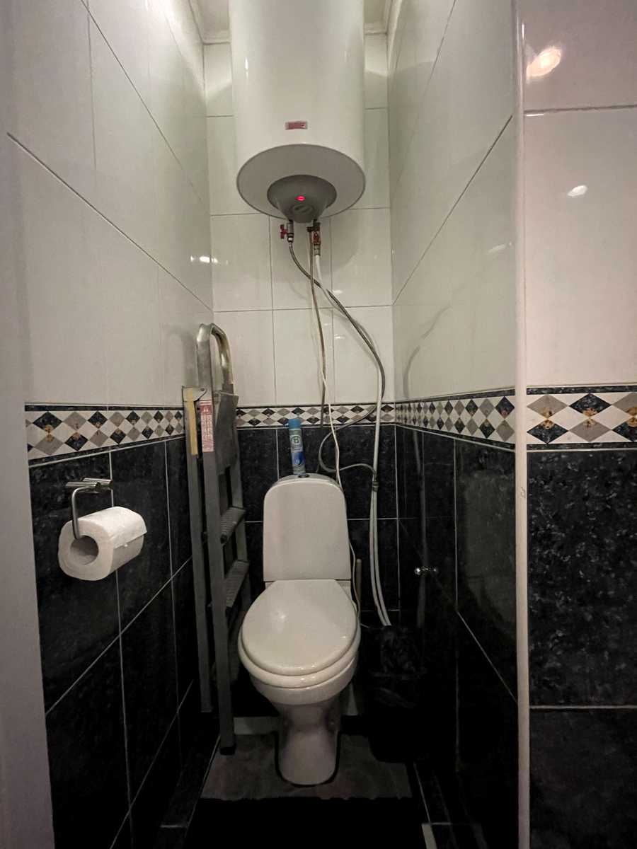1852400343807231
