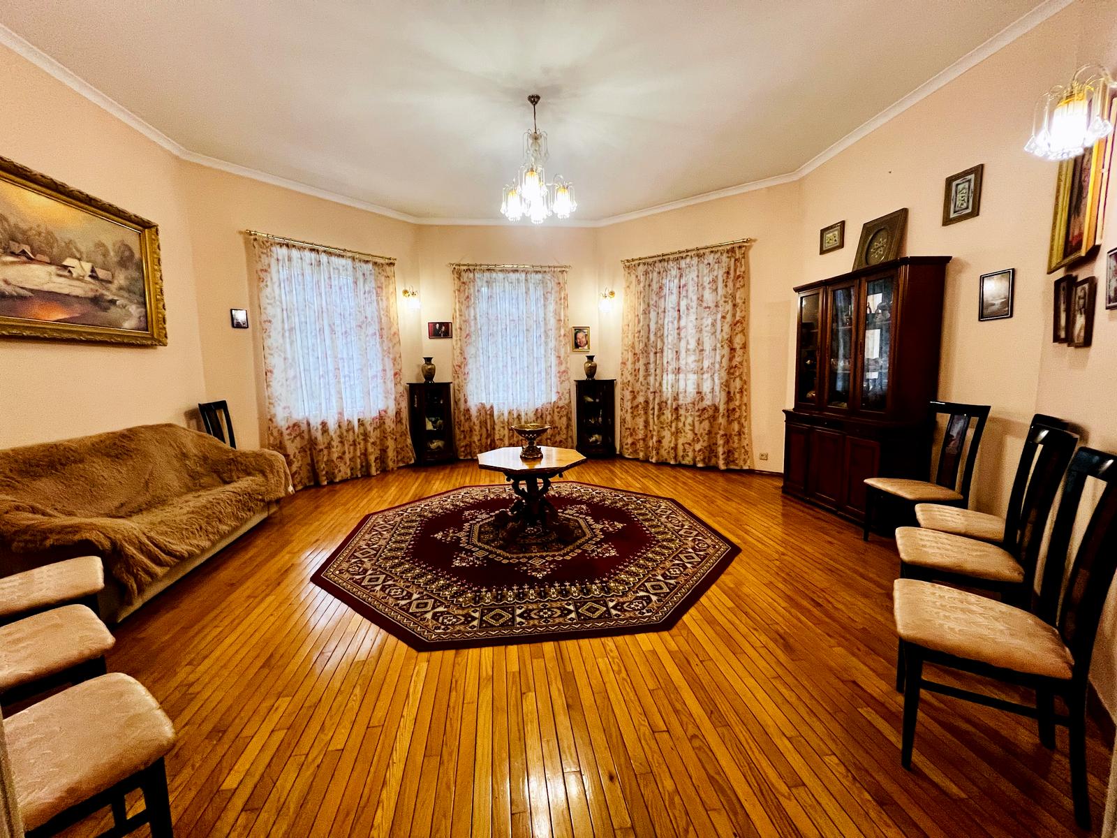 Дом по адресу (площадь 802 м²) - Atlanta.ua - фото 8