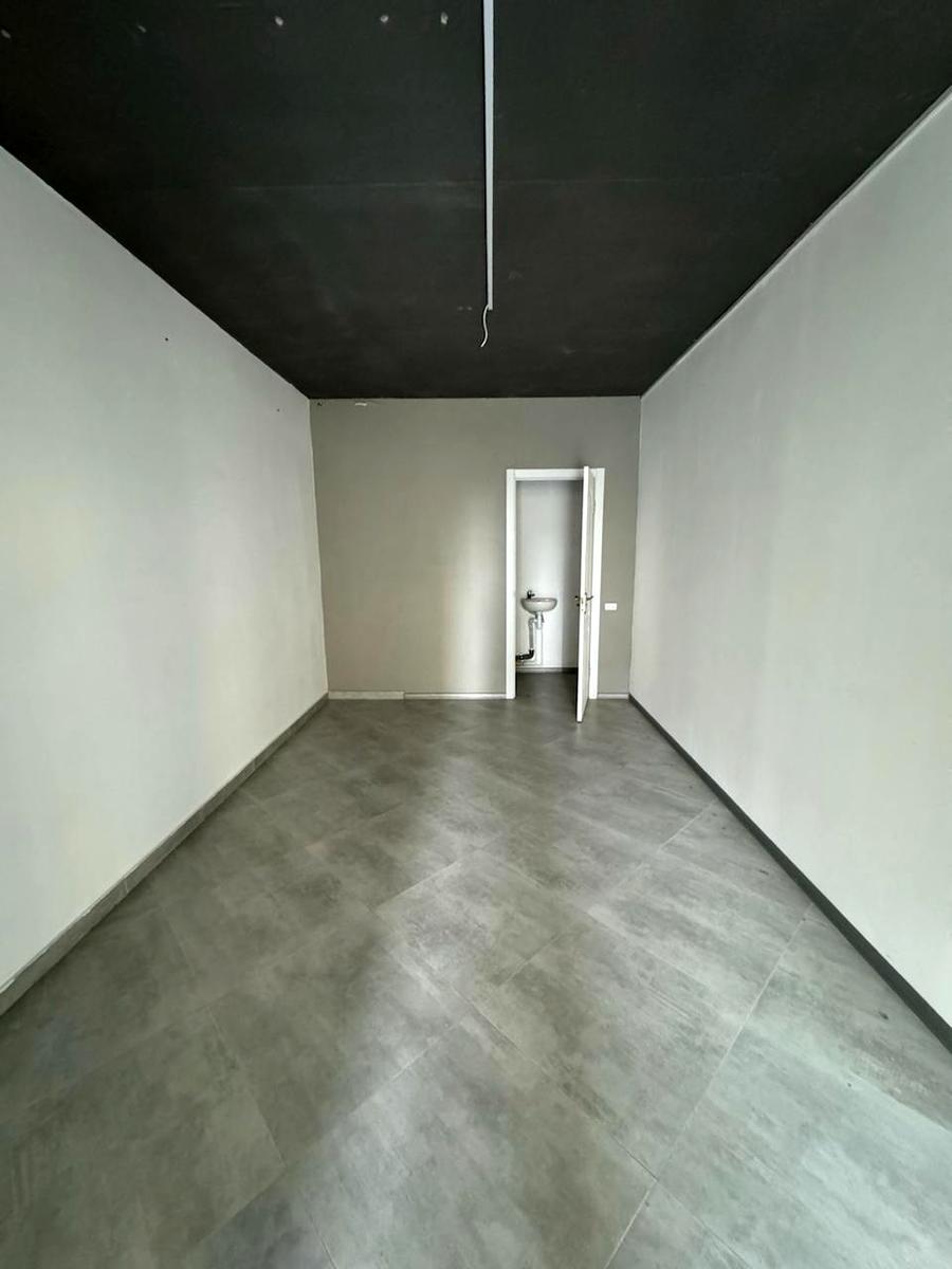 1852847564166952