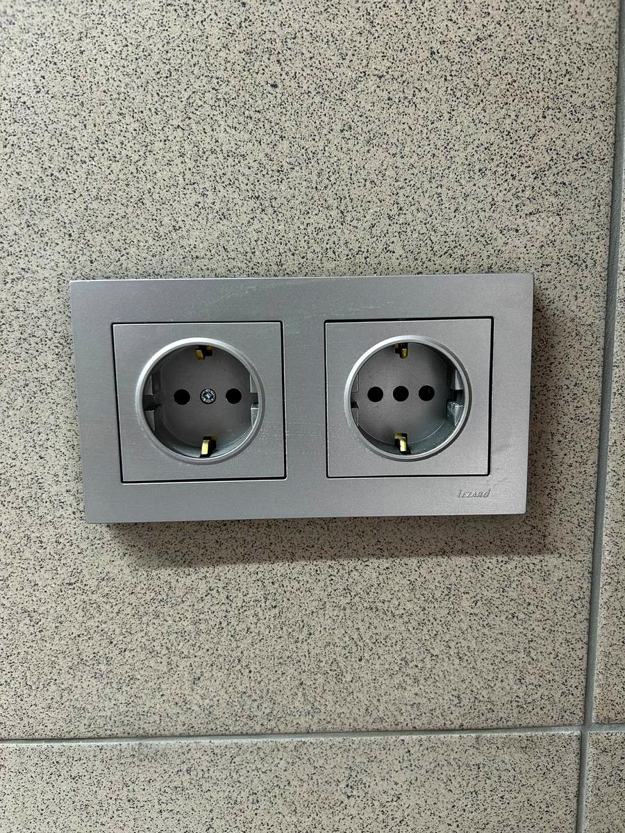 1852849582319367