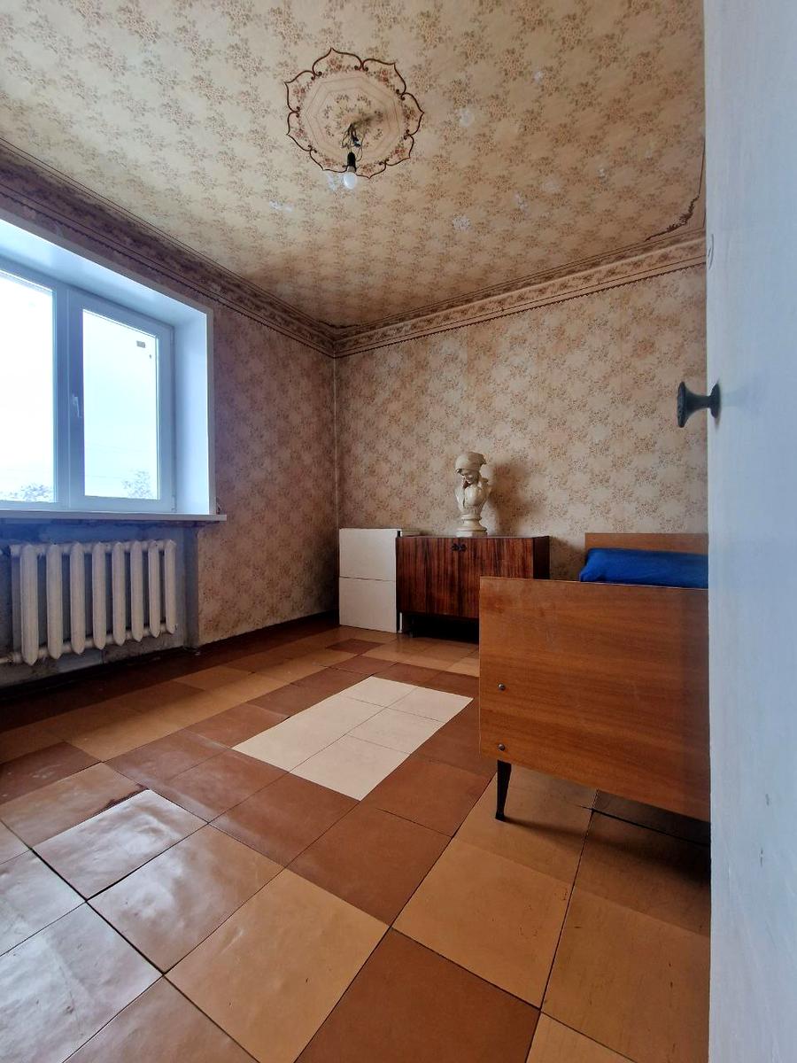 1852849805983817