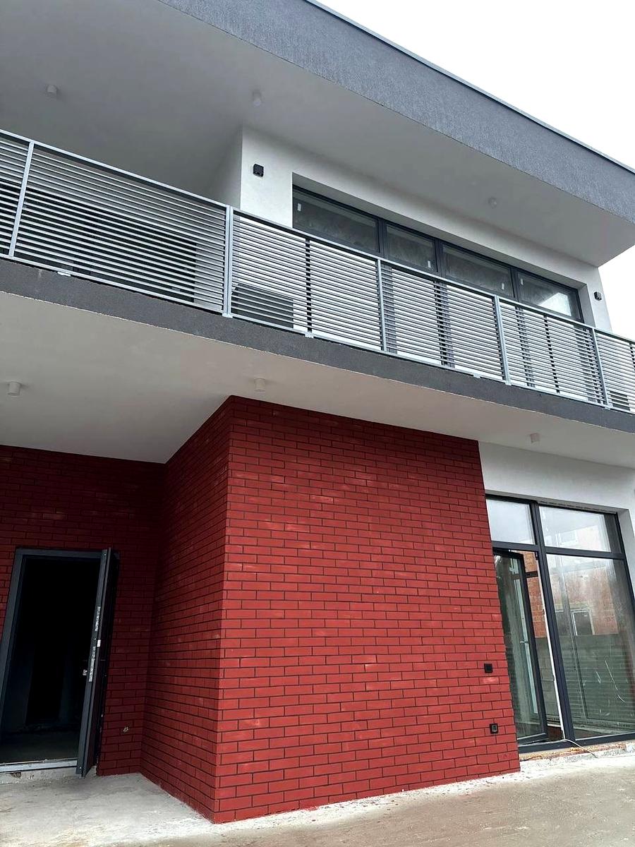 1852849894031826