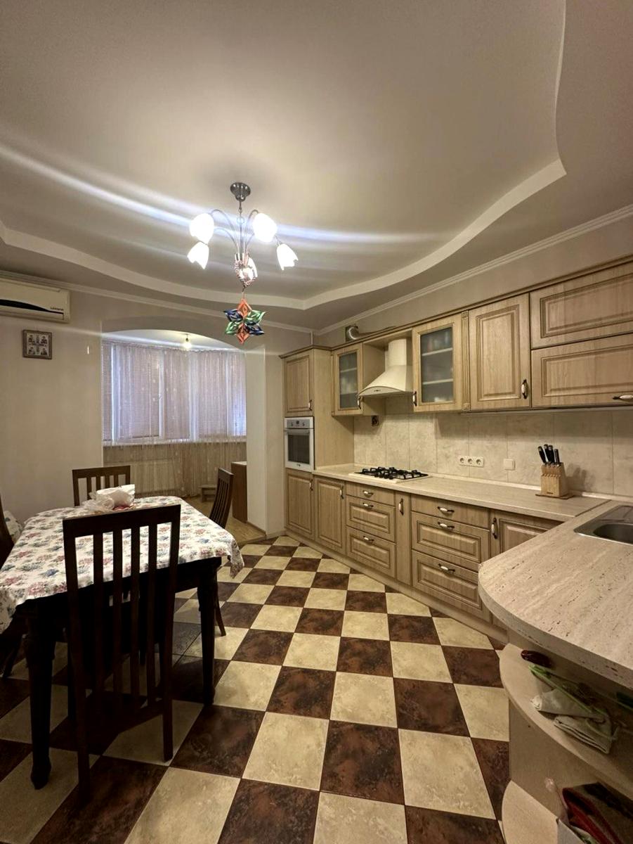 2-комнатная квартира по адресу ул. 14-я линия (площадь 79 м²) - Atlanta.ua - фото 12