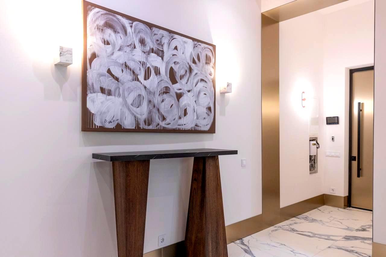 1853598574694269