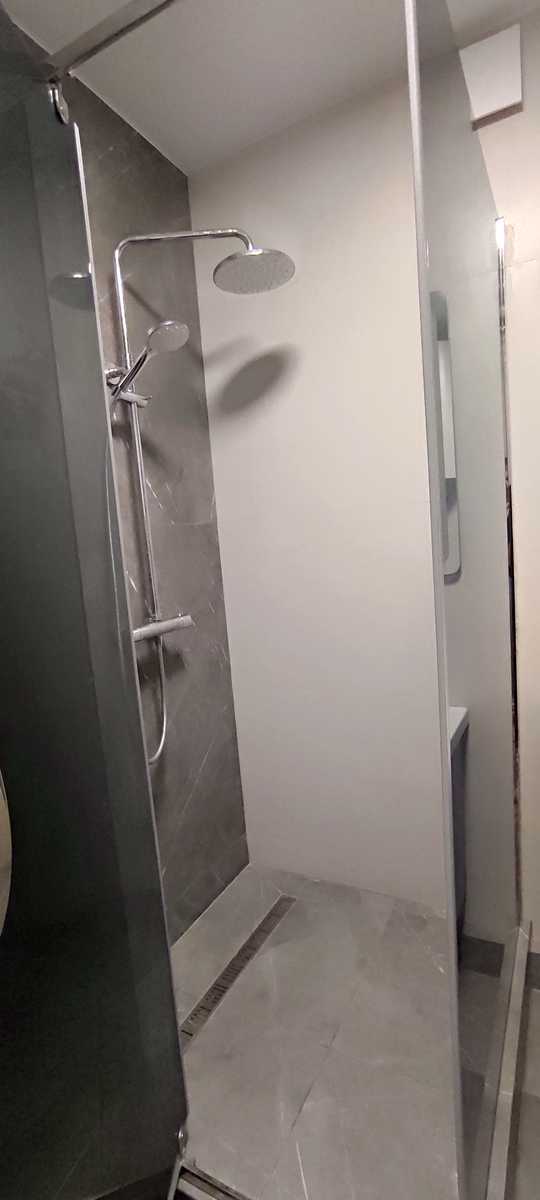 1853677585060709
