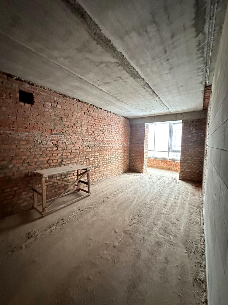 1853679805017757