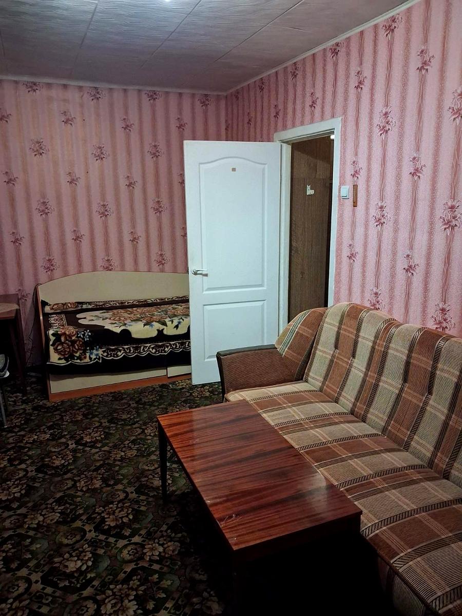 1853726202706912