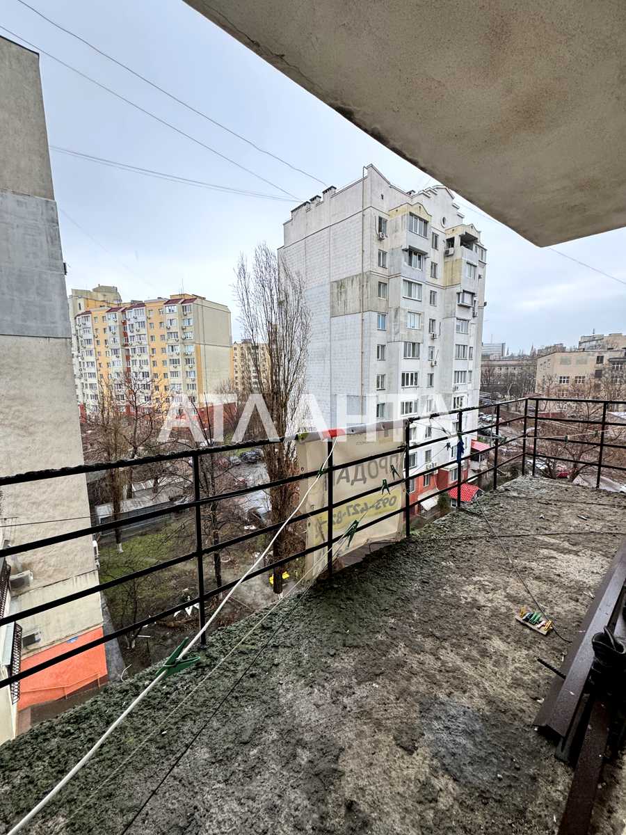 1853745093722883