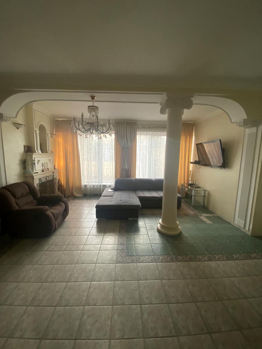 Будинок за адресою вул. Пілотна (площа 550 м²) - imageAlt 7 Будинок за адресою вул. Пілотна (площа 550 м²) - Atlanta.ua - imageAlt 7