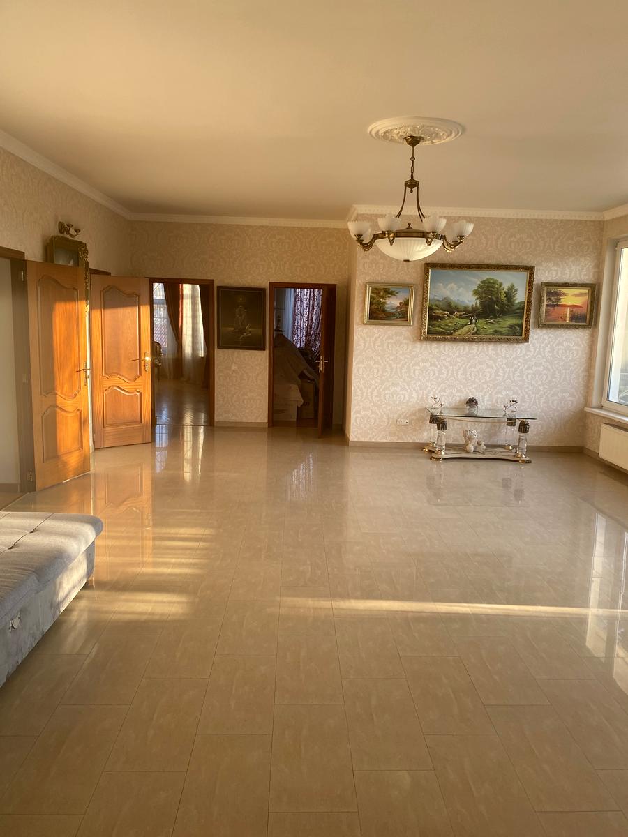 Будинок за адресою вул. Пілотна (площа 550 м²) - imageAlt 14 Будинок за адресою вул. Пілотна (площа 550 м²) - Atlanta.ua - imageAlt 14