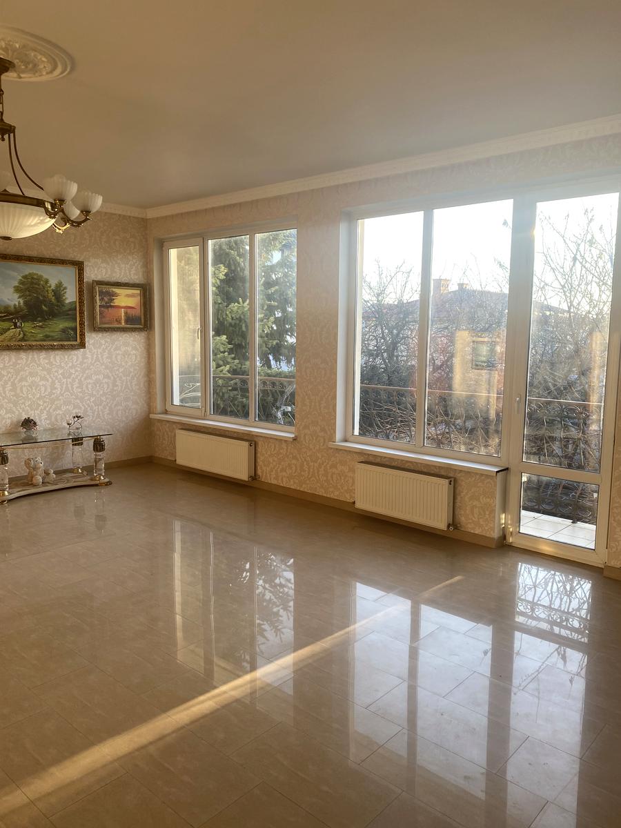 Будинок за адресою вул. Пілотна (площа 550 м²) - imageAlt 15 Будинок за адресою вул. Пілотна (площа 550 м²) - Atlanta.ua - imageAlt 15