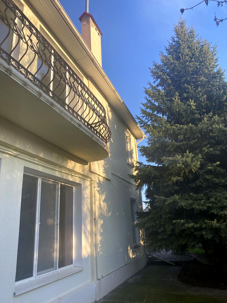 Будинок за адресою вул. Пілотна (площа 550 м²) - imageAlt 3 Будинок за адресою вул. Пілотна (площа 550 м²) - Atlanta.ua - imageAlt 3