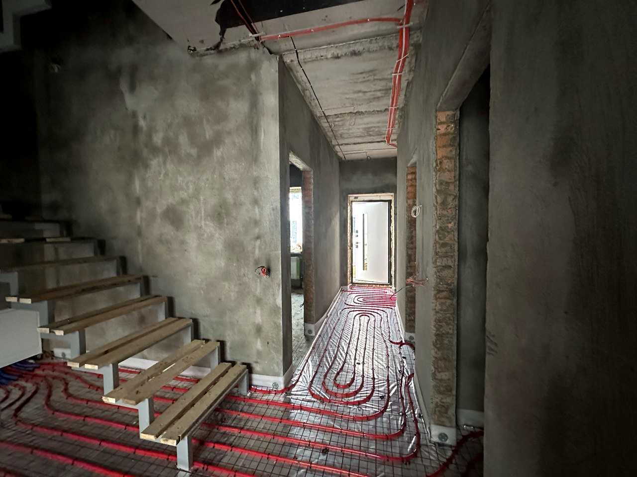 1853766831859192