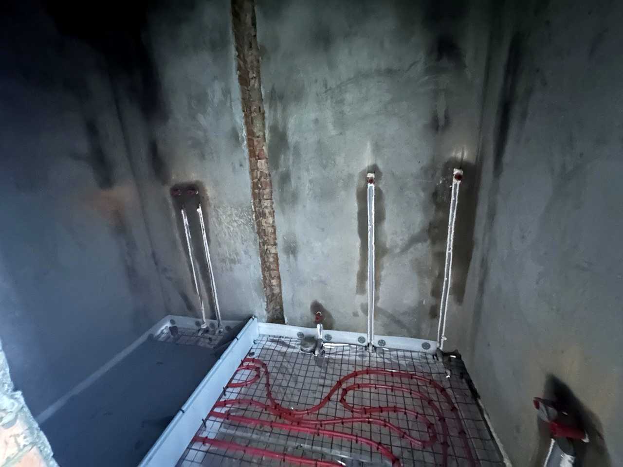 1853766831873284