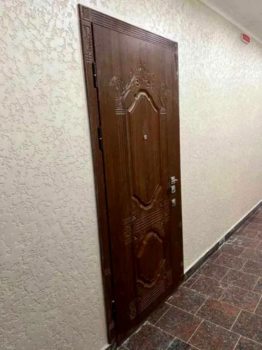 1853964893098812
