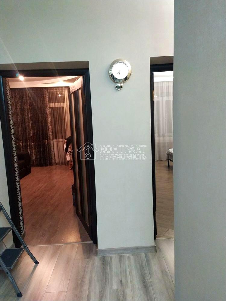 1854042270762653