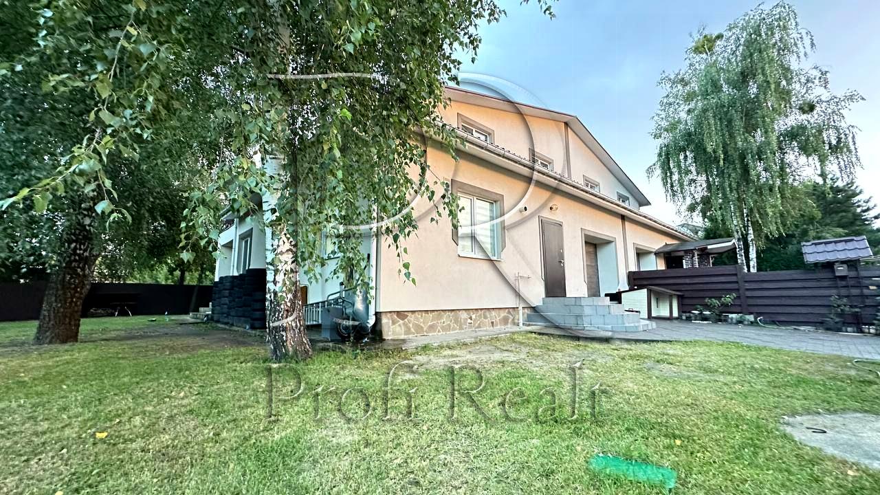 Дом по адресу (площадь 190 м²) Дом по адресу (площадь 190 м²) - Atlanta.ua