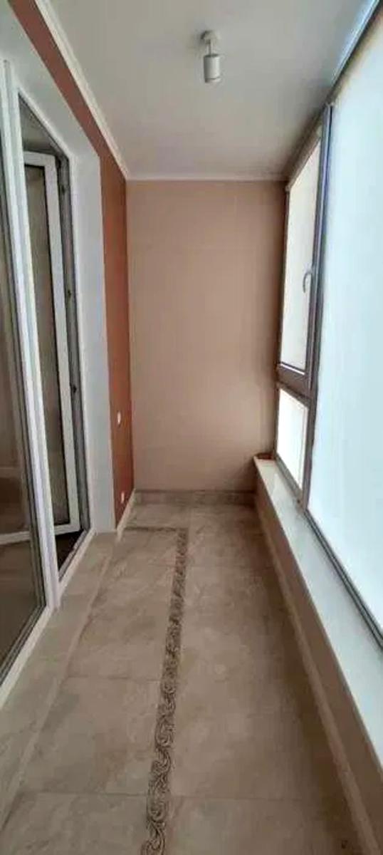 1854125703857536