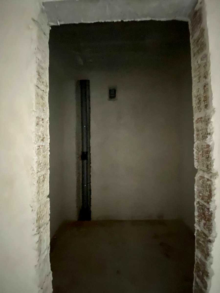 1854192865915831