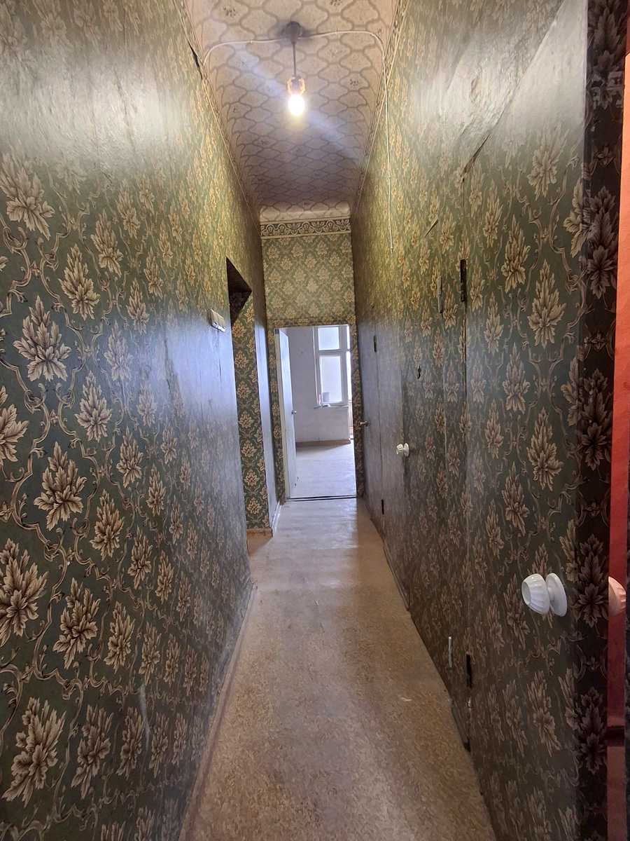 1854283480629683