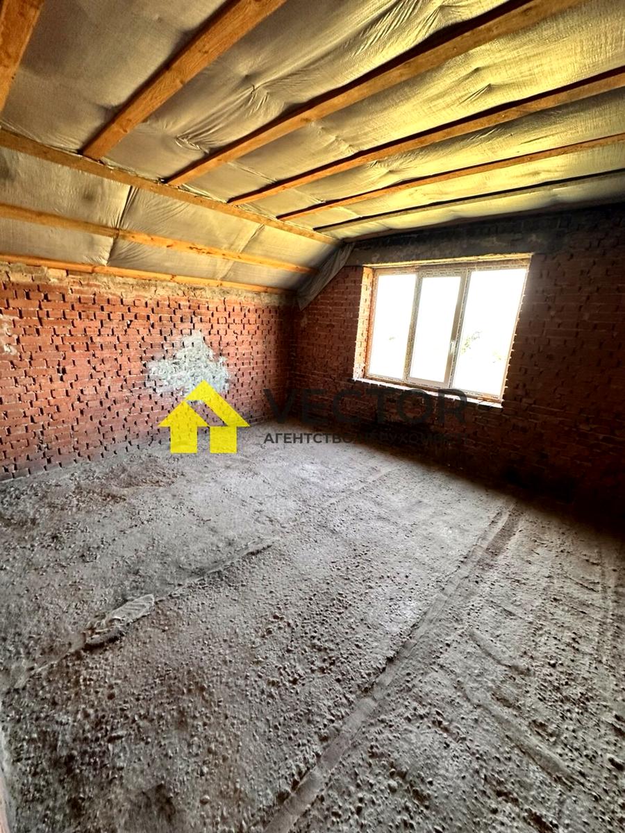 1854385476705648
