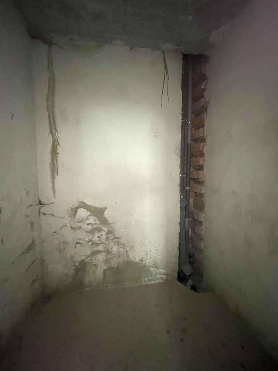 1854389588885239