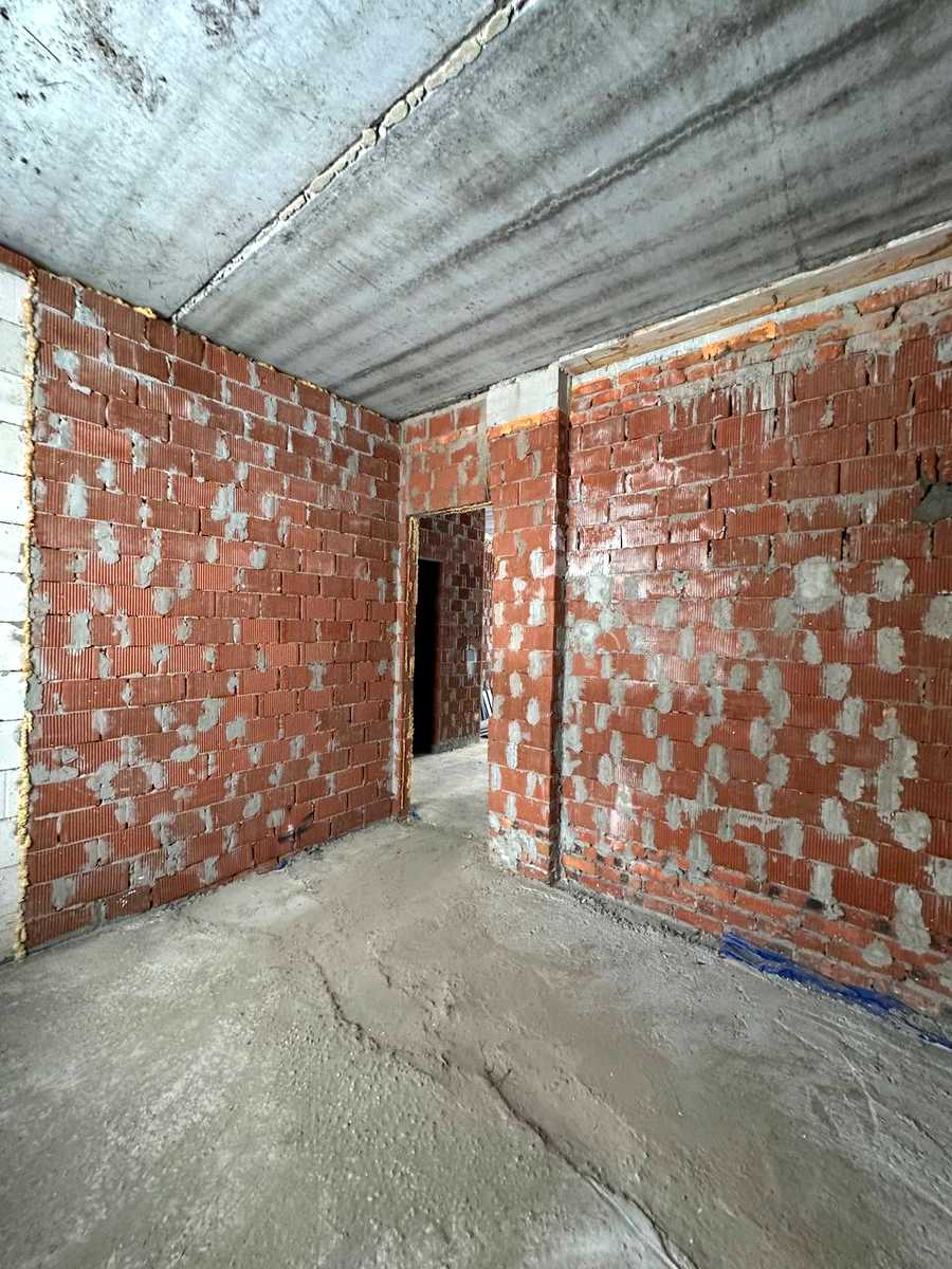 1854394350532094