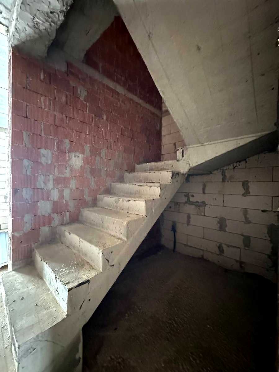 1854394350882498